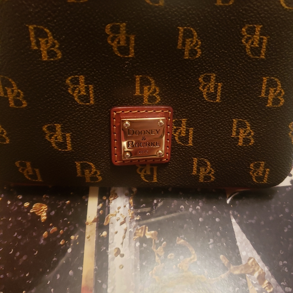 Dooney and Bourke Coin purse wristlet/small wallet
